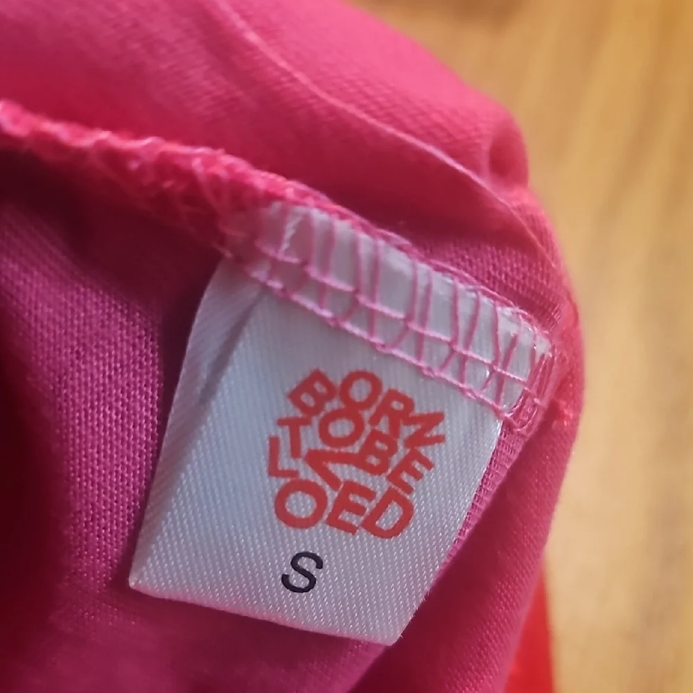 Born To Be Loved stylish pink